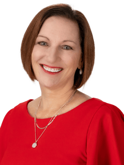 Julie Kniseley-Web_BG_600x800